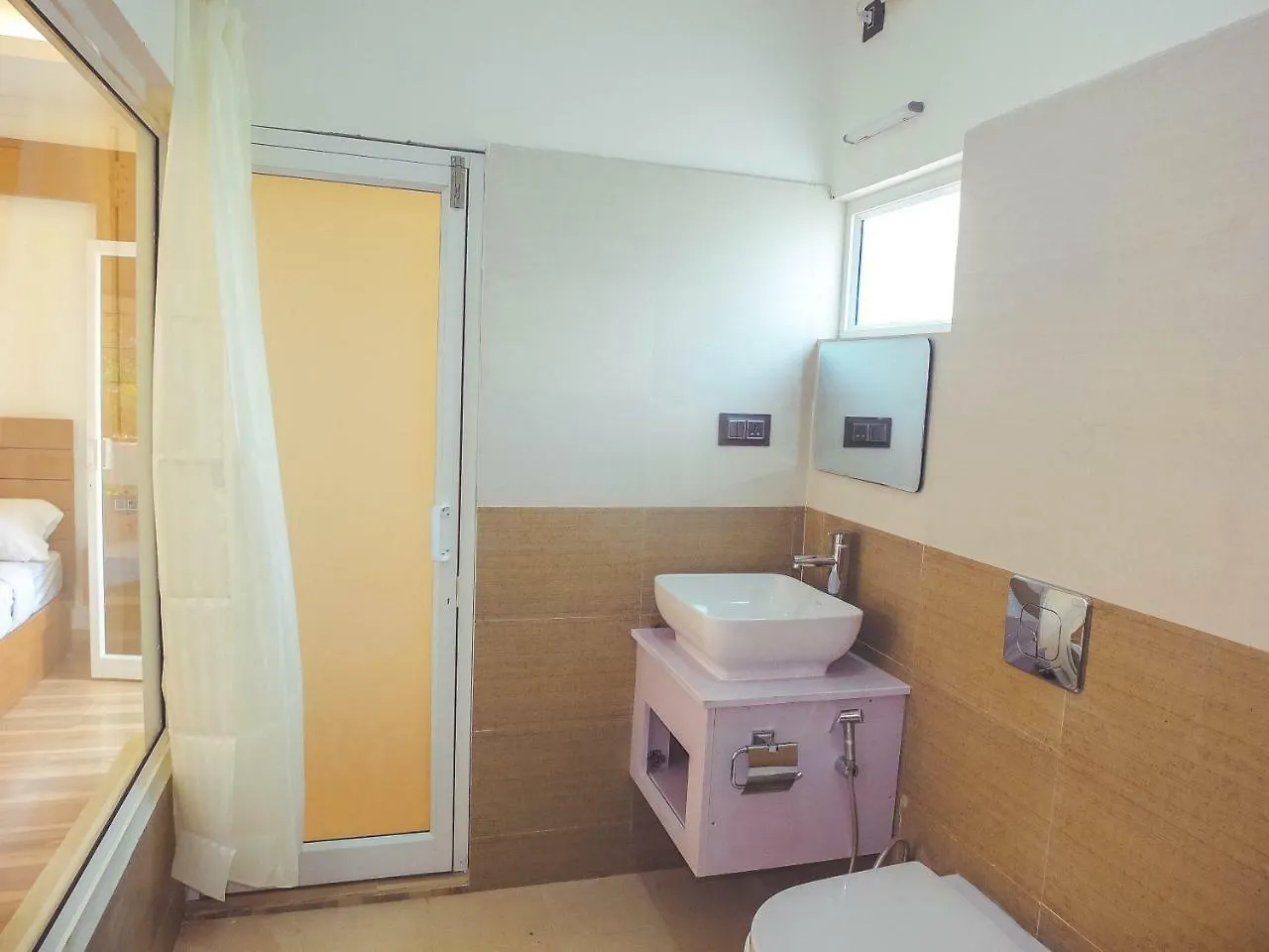蒙纳桉树度假村 印度