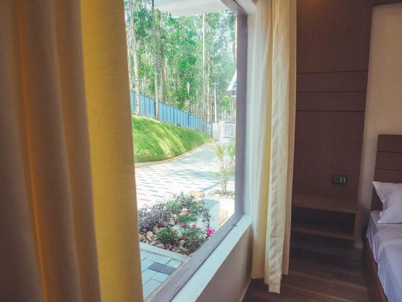 度假村 蒙纳桉树度假村